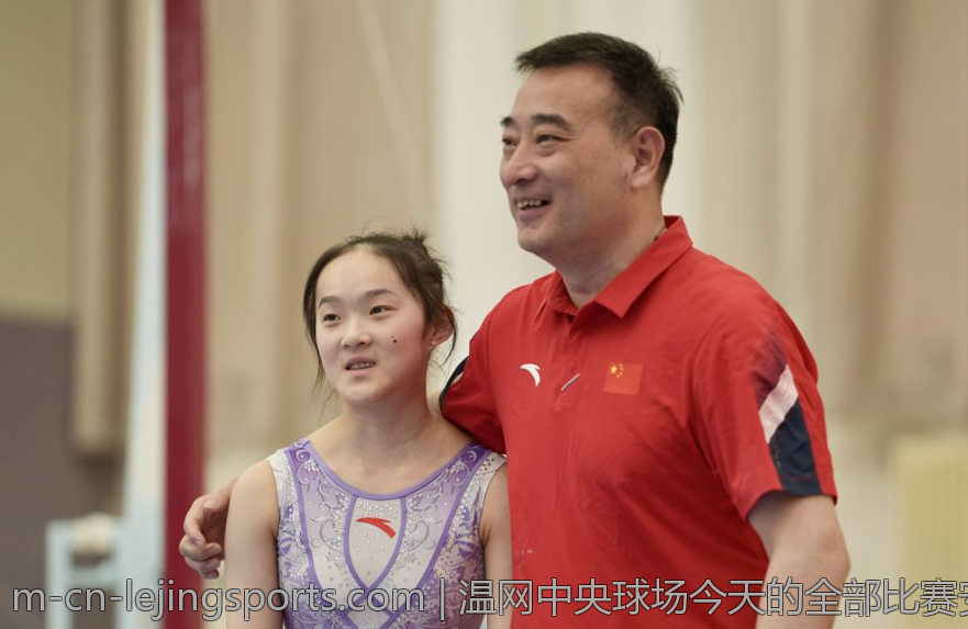 温网中央球场今天的全部比赛安排